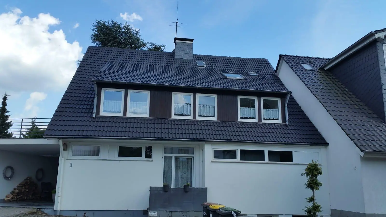 Fassadensanierung und Fassadenreinigung in NRW - Ihr lokaler Fachbetrieb für die professionelle Aufwertung von Hauswänden in Nordrhein-Westfalen.